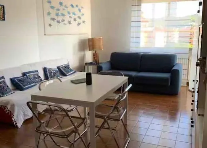 Terrazza Sole E Mare In Centro Apartment