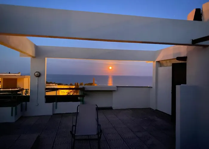 Terrazza Sole E Mare In Centro Marina dʼAndora