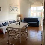 Attico Del Sole Con Vista Mare E Terrazza 아파트