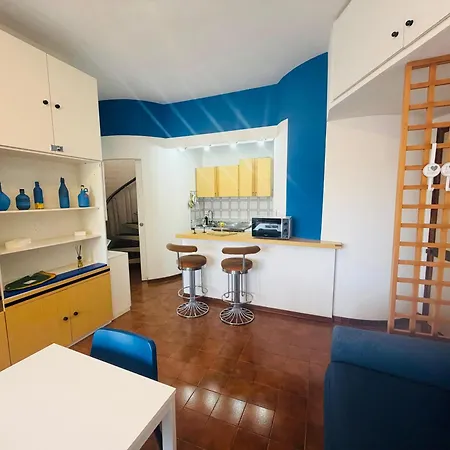 Apartamento Attico Del Sole Con Vista Mare E Terrazza